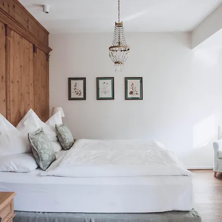 Relais & Chateaux Castel Fragsburg 5*